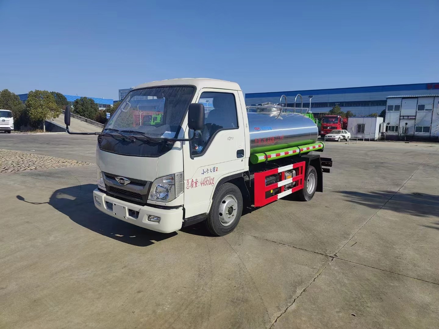 2.5-20立方不锈钢（洒水车）供水车